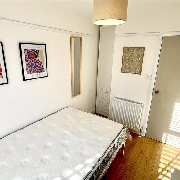 5 bedroom house share to rent - Photo 1