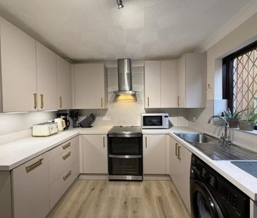 2 bedroom terraced house to rent - Photo 3