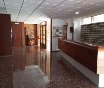 Piso de alquiler en Calle de Bruselas, 9, Rincón Alto - Photo 2