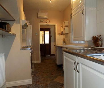 2 bedroom terraced house to rent - Photo 6