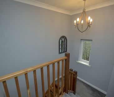 3 bed semi-detached house to rent in Cairnhill Circus, Glasgow, G52 - Photo 3