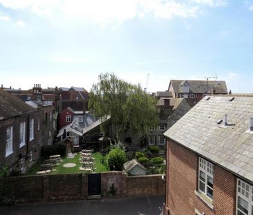 3 bedroom penthouse to rent - Photo 2