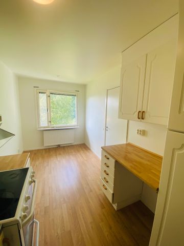 Karlslättsv 3 C - Foto 2