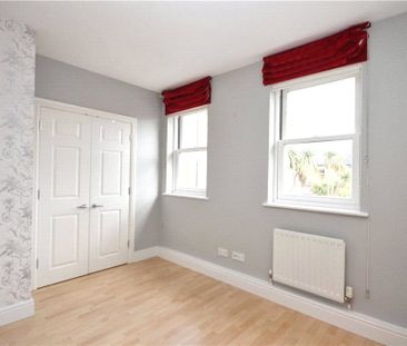 Barneby Close, Twickenham, TW2 6RR - Photo 5