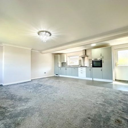 Clark Place, Newton Mearns, G77 6DE - Photo 1