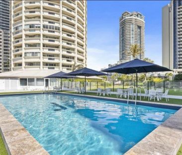 FULLY FURNISHED THREE BEDROOM BEACHFRONT APARTMENT - Photo 6