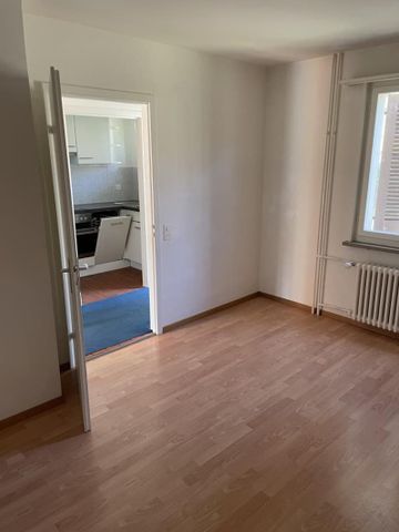 "Schöne Wohnung mit Gartensitzplatz + eigenem Eingang" - Foto 4