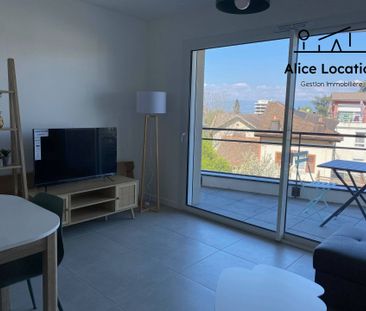 Location Appartement 2 pièces 40m² THONON LES BAINS 74200 - Photo 1