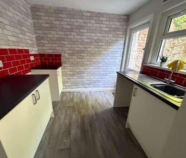 Abergele Road, Colayn Bay, Colwyn Bay, LL29 - Photo 3