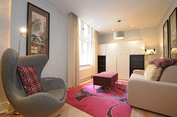 Russell Square, London, WC1B 5ER - Photo 1