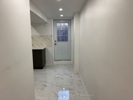 For Lease - 111 Misty Hills Trail Unit# BSMT, Toronto, Ontario - Photo 2