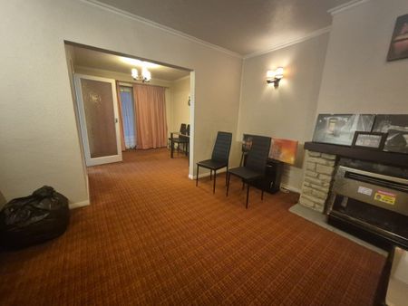 St Marys Avenue South - Photo 2