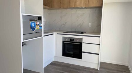 Near New 2 Bedroom Townhouse in GLENDENE - Photo 3