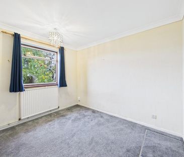 3 bedroom detached bungalow to rent - Photo 4