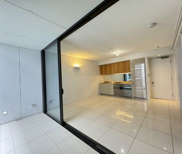 1 Park Lane, Chippendale NSW 2008 - Apartment For Rent | Domain - Photo 5