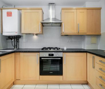 3 bedroom house to rent - Photo 1