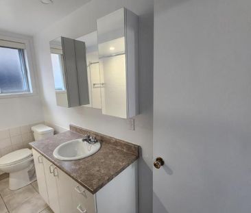 3 1/2 SEMI-MEUBLÉ 1er DÉCEMBRE - Photo 3