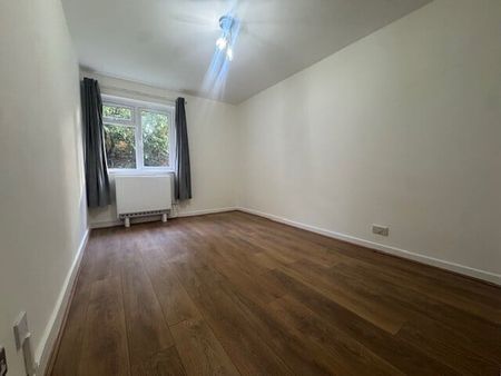 Hazelwood Road, Bristol - Photo 4