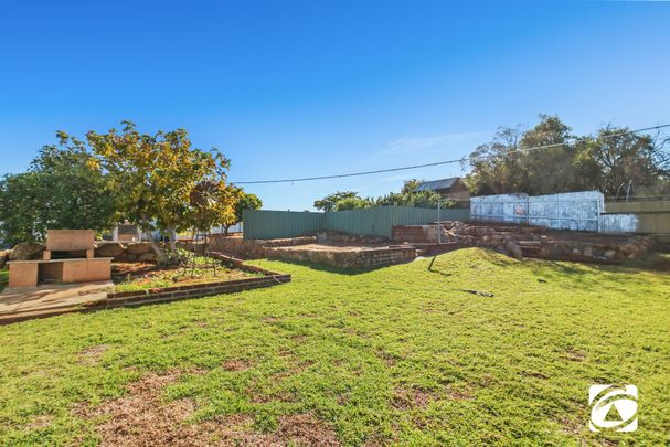 190 Ryan Street - Photo 1