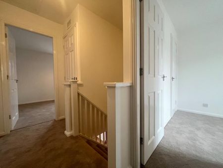 2 bedroom terraced house to rent - Photo 3