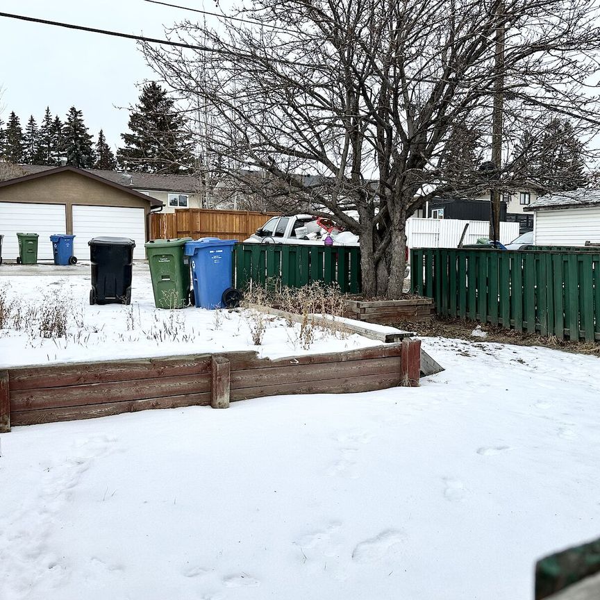 63 Galbraith Drive Southwest, Calgary - Photo 1