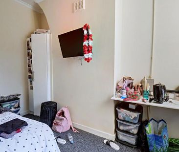 3 bedroom house to rent - Photo 3