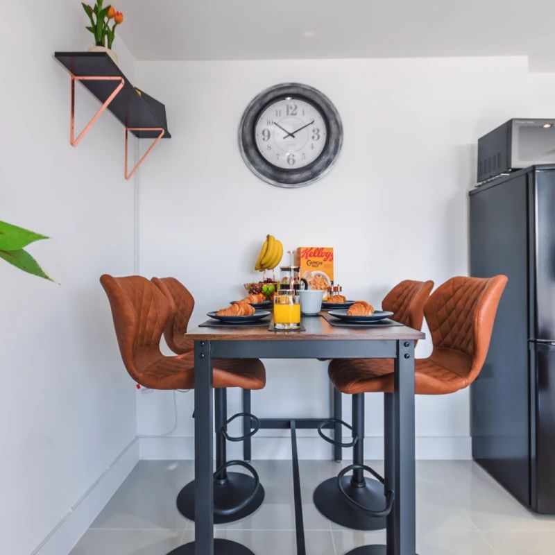 two bedroom - Photo 1