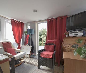 1 bedroom semi-detached bungalow to rent - Photo 3
