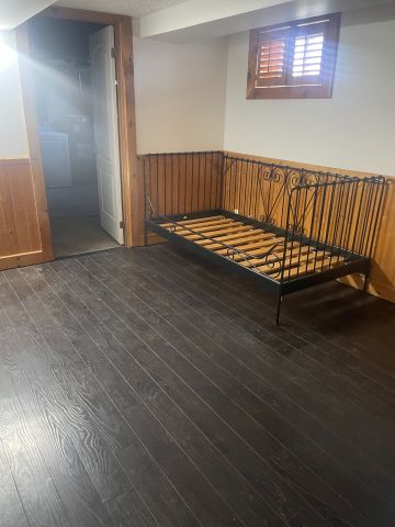 For Lease - 1237 Cedar Street Unit# Bsmt, Oshawa, Ontario - Photo 2