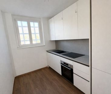 Luminoso appartamento di 4.5 locali con balcone a Morbio Inferiore - Foto 3