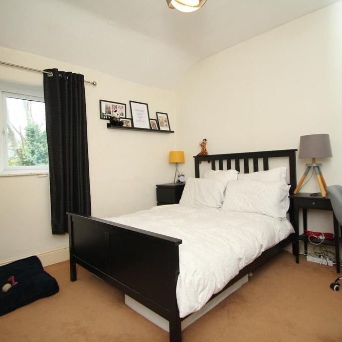 2 bedroom terraced house to rent - Photo 1