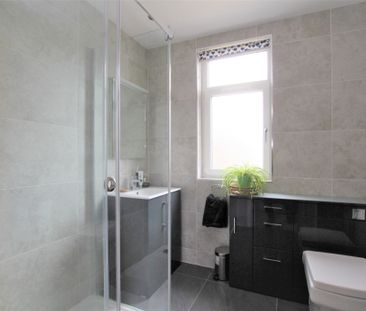Lincoln Avenue, Knightswood, Glasgow - Photo 3