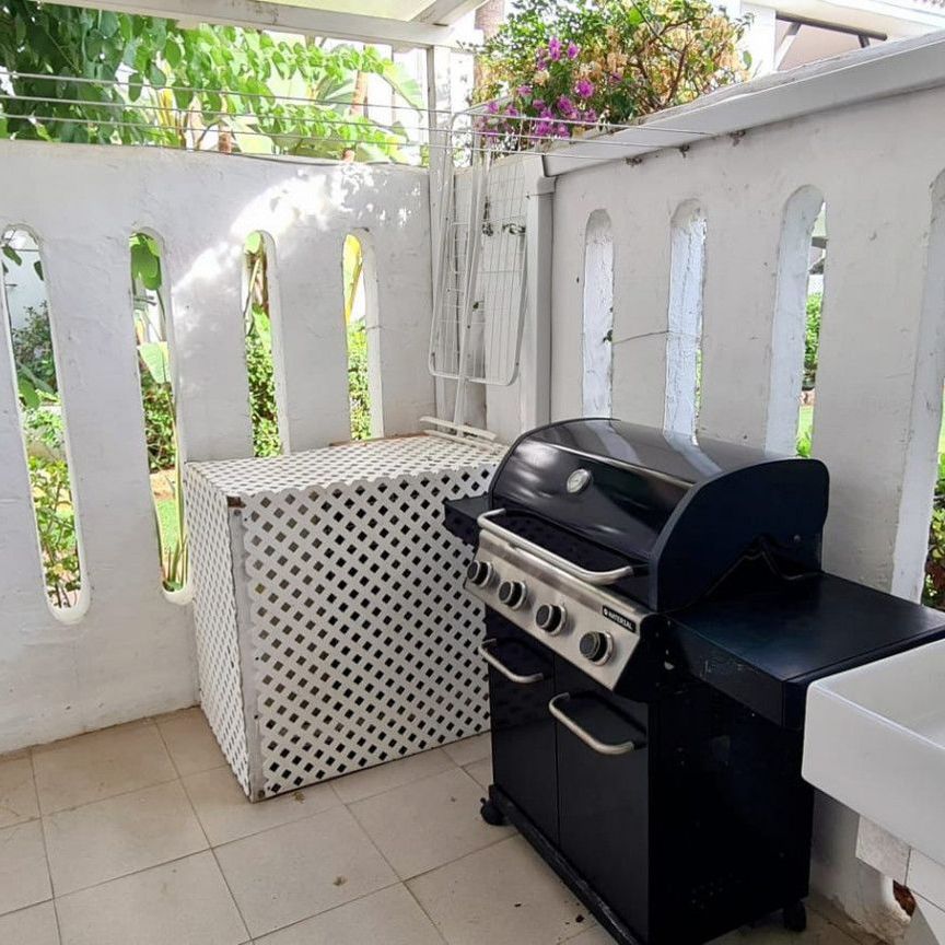 Apartamento de alquiler en Almogia-naranjos Marbella, 3, La Dama de Noche - La Alzambra - Photo 1