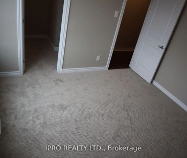 Property For Lease | X8490346 - Photo 2