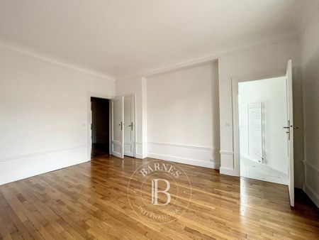 Tout savoir sur cet appartement dans le quartier Monnaie, à Paris 6ème - Photo 4