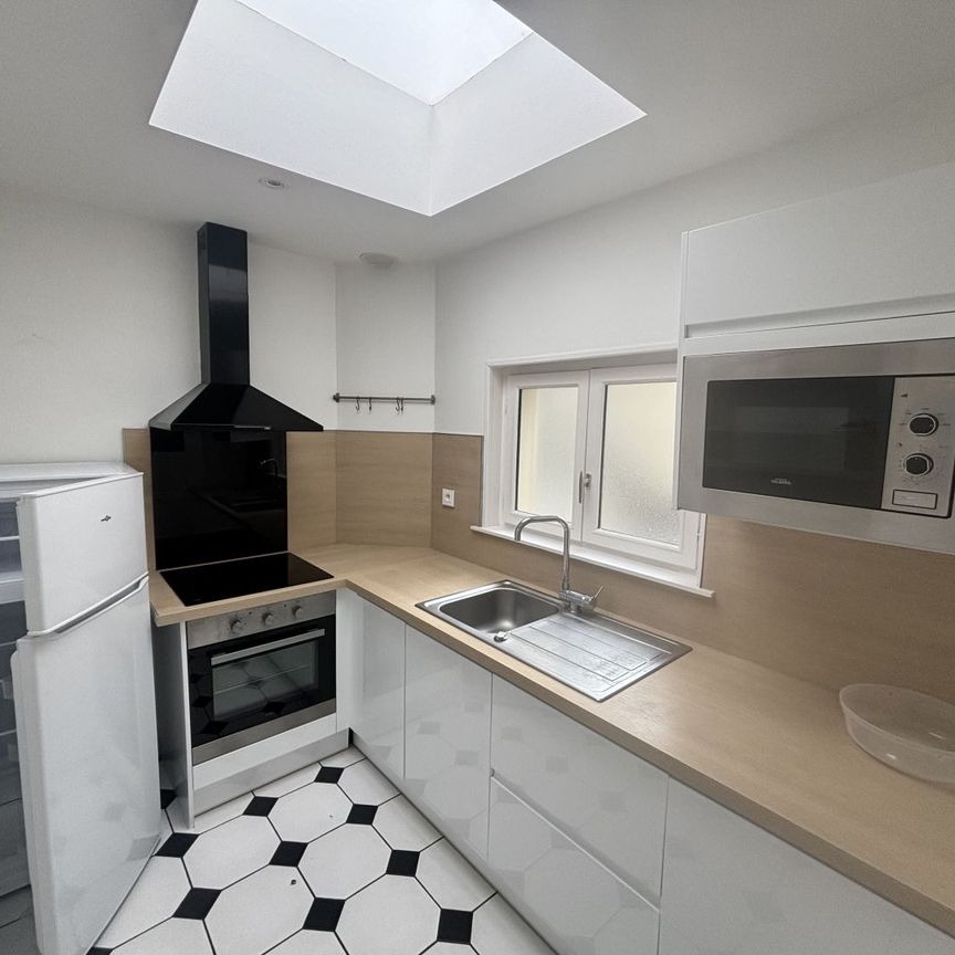 Location Appartement 3 pièces 72m² LILLE 59000 - Photo 1