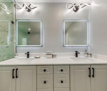 For Lease - 3465 Aquinas Avenue Unit# ( UPPER LEVEL ), Mississauga,... - Photo 2