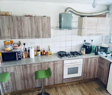 Room in a Shared House, Bristol, BS4 - Photo 2
