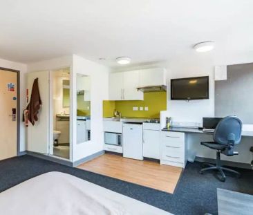 4 Bed Ensuite - Photo 1