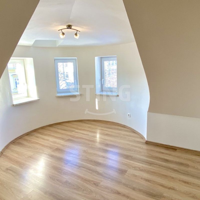 Pronájem bytu 2+kk 47 m², Krnovská 1583, Opava - Фото 1