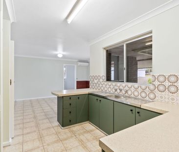 16 Clyde Place, Mandurah, WA 6210 - Photo 2