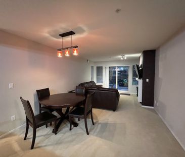 Exceptionally Spacious Furnished Ground Level 2 bed/2 bath near SFU - Photo 2