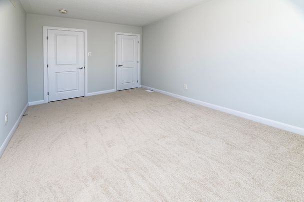 For Lease - 517 Woodlily Private, Kanata, Ontario - Photo 1