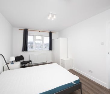 1 bedroom in a house share to rent - Photo 4