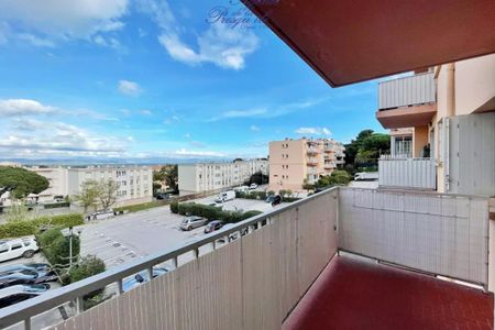 Appartement T2 - GIENS - Photo 3