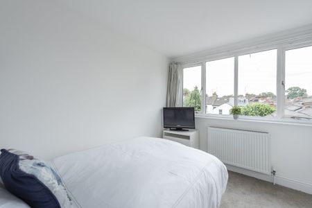 5 bedroom semi-detached house to rent - Photo 5