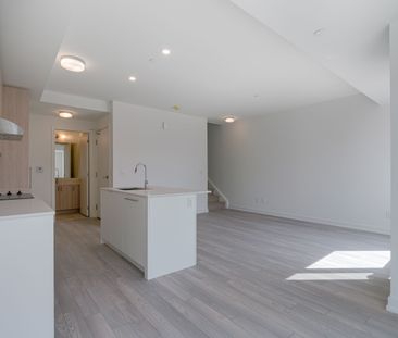 For Lease - 6 Red Squirrel Lane Unit# C-308, Richmond Hill, Ontario - Photo 3