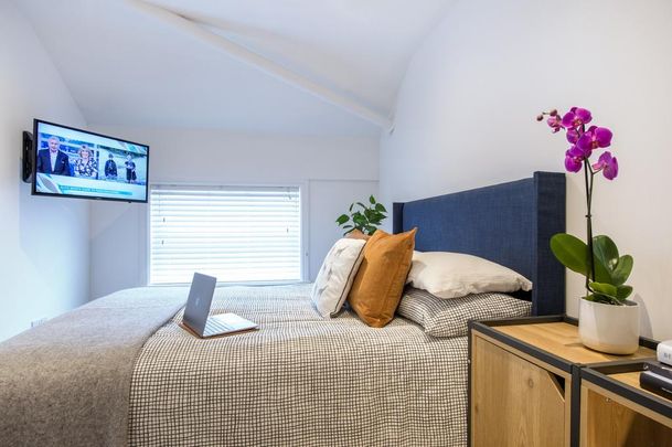 2 bedroom apartment to rent - Photo 1