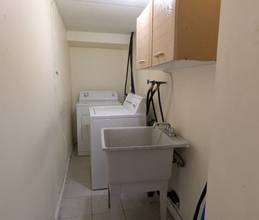 For Lease - 377 Centre Street Unit# Bsmt, Richmond Hill, Ontario - Photo 4