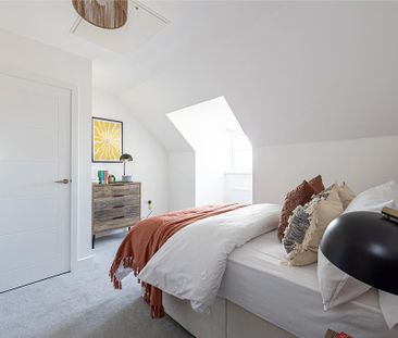 4 bedroom semi-detached house to rent - Photo 2